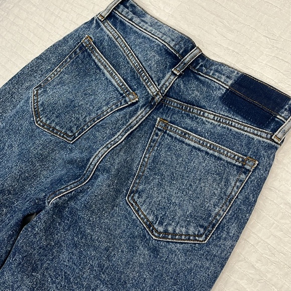 Abercrombie and Fitch the 80s mom Jean ultra high-rise size 26/2 regular blue - Picture 9 of 11